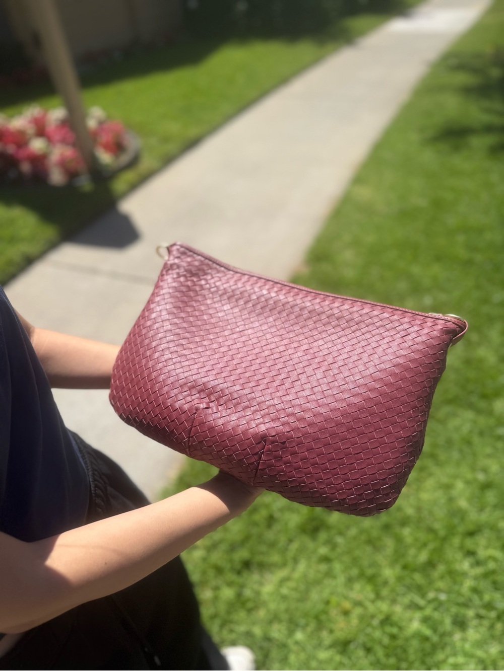 Quince Sloane Handwoven LARGE Shoulder Bag Color - Merlot